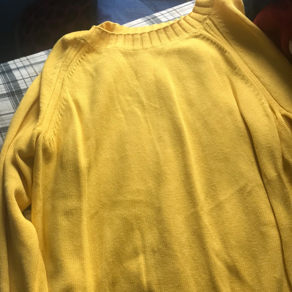 Yellow sweater